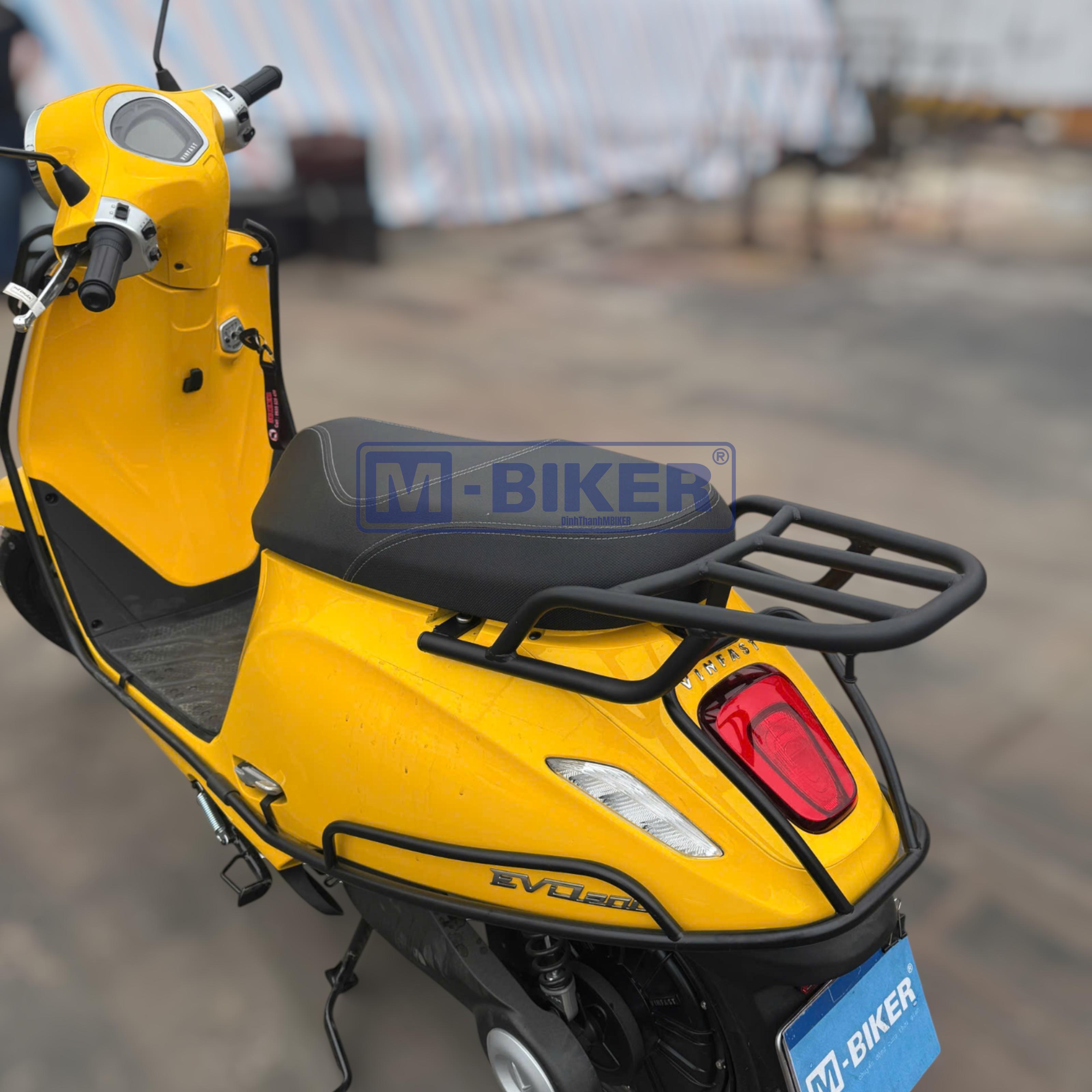 baga thùng sau vinfast mbiker