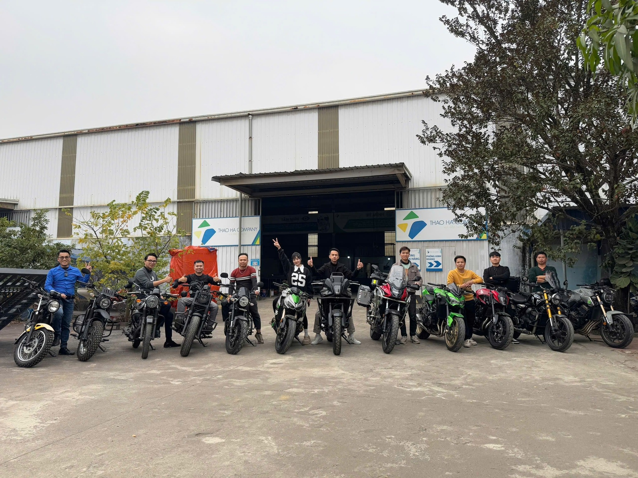 m biker viet nam