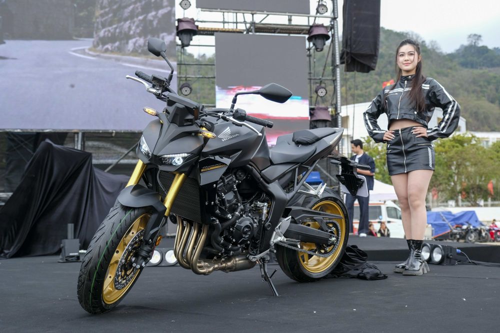 Honda CB1000 Hornet: Siêu phẩm mô tô giá 340 triệu tại Việt Nam 4 Honda CB1000 Hornet Sieu pham mo to gia 340 trieu tai Viet Nam (3)