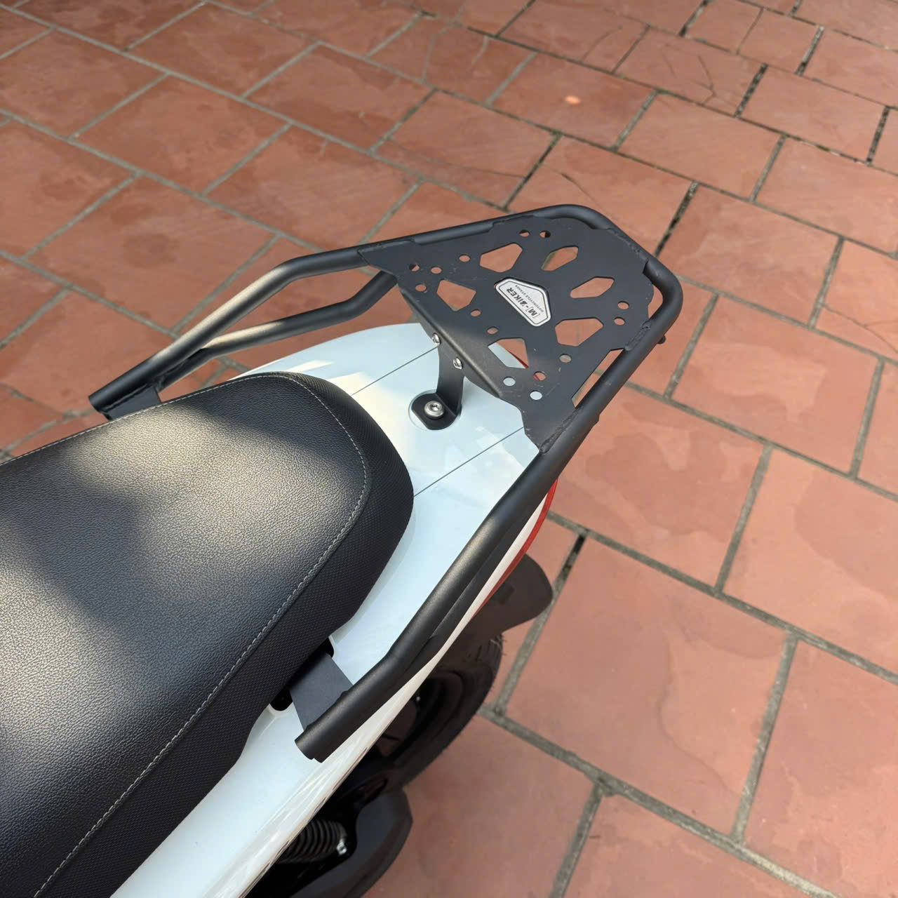 Baga VinFast Feliz Dạng Tấm Cao Cấp Gắn Thùng Sau | M-Biker 5 z7819624867883 57dbd9a4ef86c01696f976f6d4df90ce